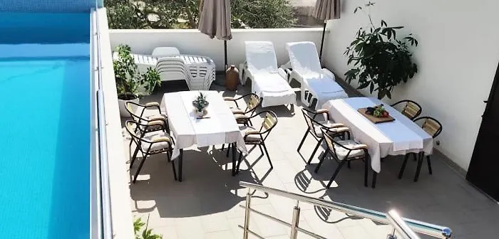 빌라 Holiday Home *