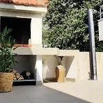 Holiday Home ヴィラ マカルスカ
